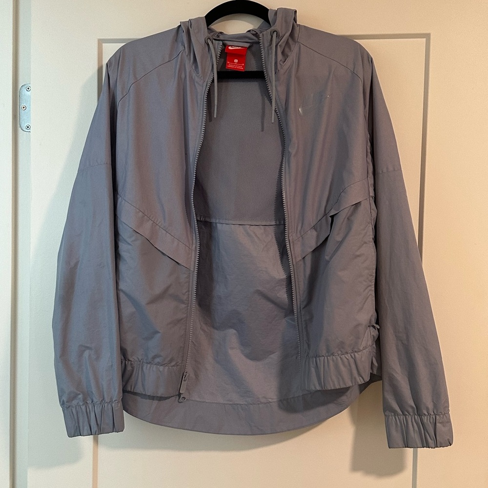 Nike Women’s Light Purple Windbreaker Jacket